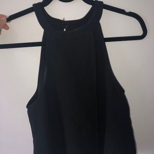 Silent noise black top